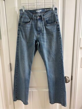 Wrangler Relaxed Bootcut Jeans in Light Blue Denim 30x30 Americana Rugged
